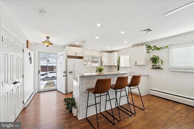 613 SPRINGFIELD AVE, Folsom, PA 19033