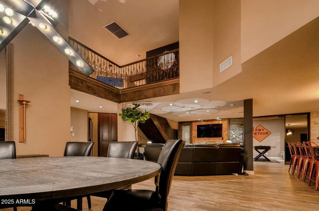 6521 E BEVERLY Lane, Scottsdale, AZ 85254