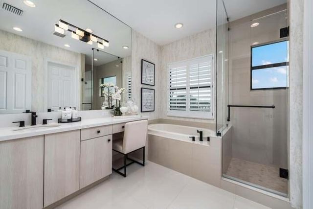 17166 Ludovica Lane, Boca Raton, FL 33496