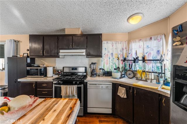 3825 Crestmore 480, Jurupa Valley, CA 92509
