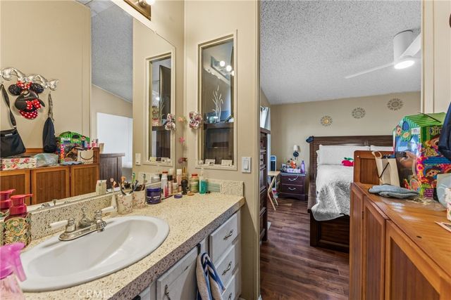 3825 Crestmore 480, Jurupa Valley, CA 92509