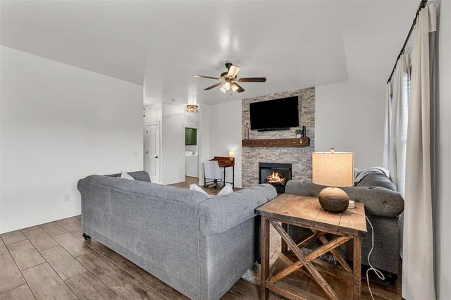 1209 Penn Lane, Moore, OK 73160