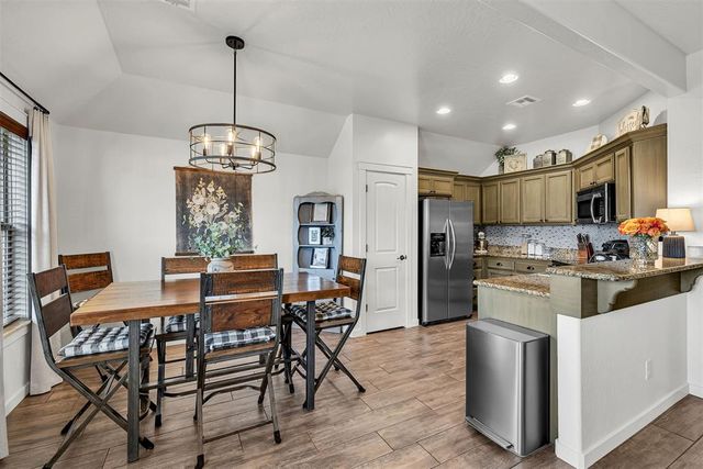 1209 Penn Lane, Moore, OK 73160