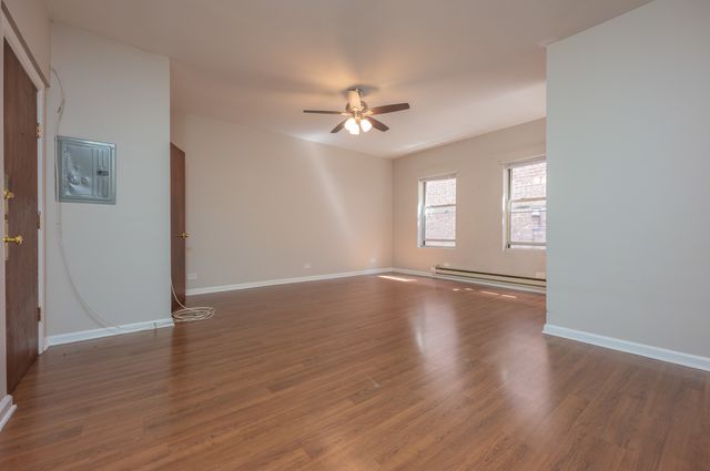 5511 N Kenmore Avenue 204, Chicago, IL 60640