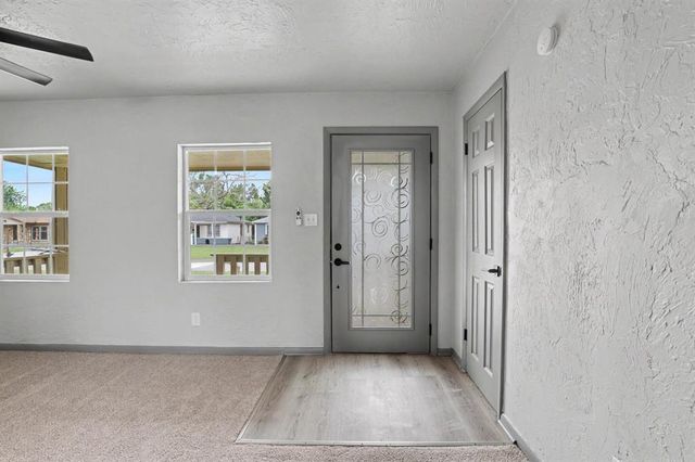 2512 S Glenn Avenue, Del City, OK 73115