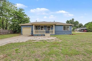 2512 S Glenn Avenue, Del City, OK 73115