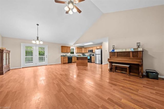 2529 Danny Bell Road, Asheboro, NC 27205