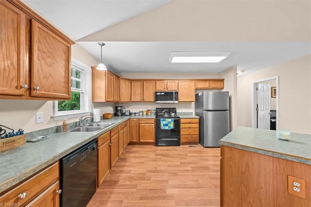 2529 Danny Bell Road, Asheboro, NC 27205