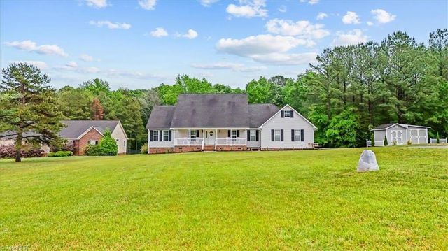 2529 Danny Bell Road, Asheboro, NC 27205