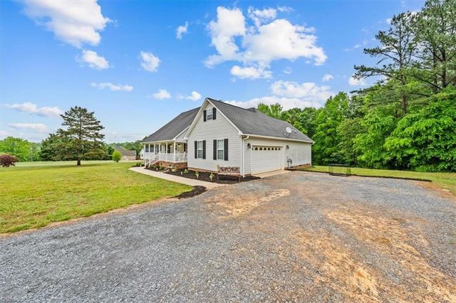2529 Danny Bell Road, Asheboro, NC 27205