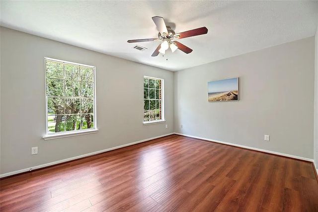 215 Birch Hill Drive, Sugar Land, TX 77479