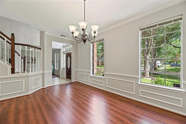 215 Birch Hill Drive, Sugar Land, TX 77479