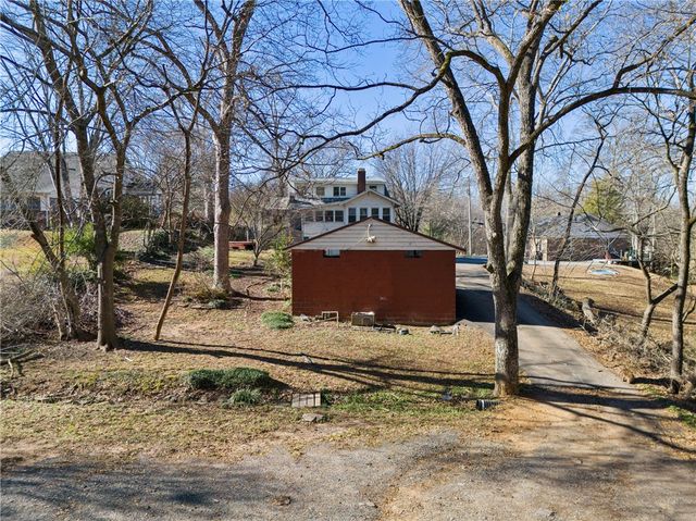 260 Ann Street, Pickens, SC 29671