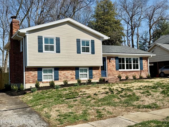 9801 Gateway Dr, Jeffersontown, KY 40299