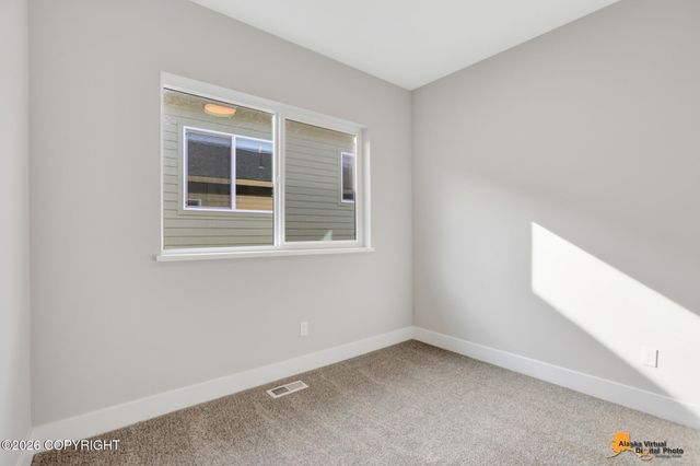 8833 Chalk Hill Loop, Anchorage, AK 99502