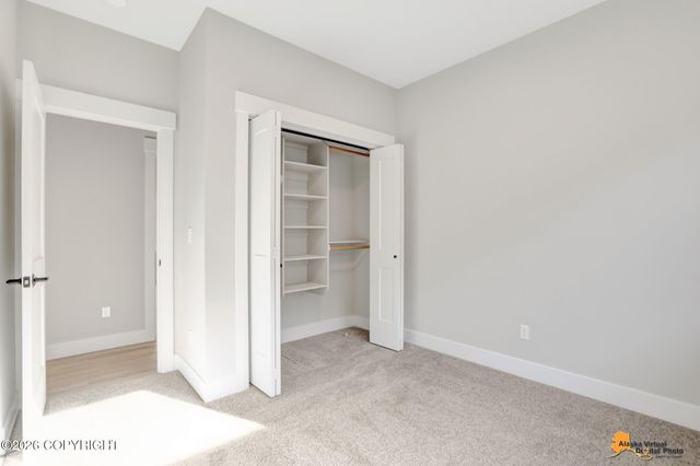 8833 Chalk Hill Loop, Anchorage, AK 99502