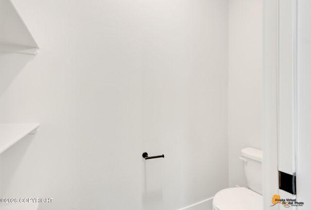 8833 Chalk Hill Loop, Anchorage, AK 99502