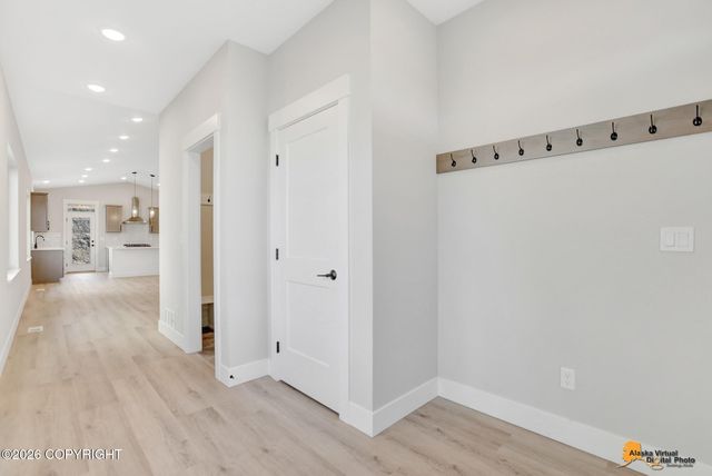 8833 Chalk Hill Loop, Anchorage, AK 99502