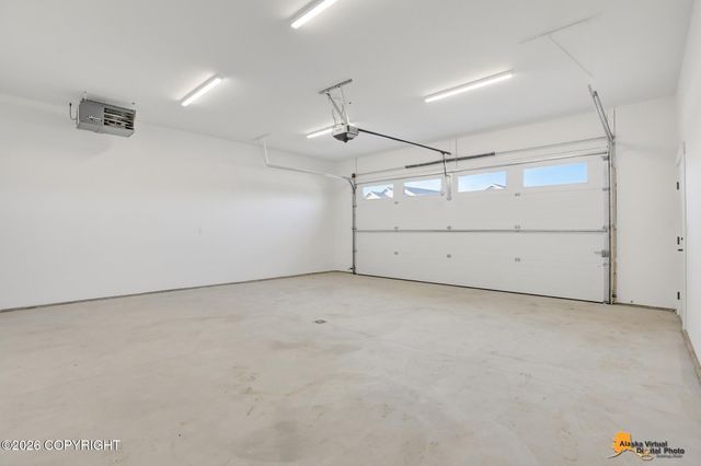 8833 Chalk Hill Loop, Anchorage, AK 99502