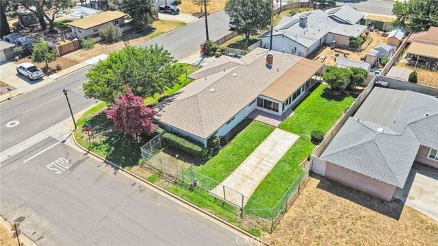270 E 13th Street, Beaumont, CA 92223