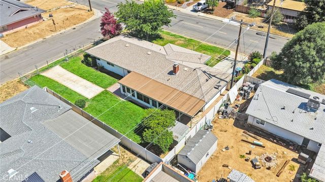 270 E 13th Street, Beaumont, CA 92223