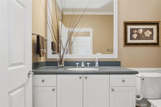 4100 Paces SE Walk 1303, Atlanta, GA 30339