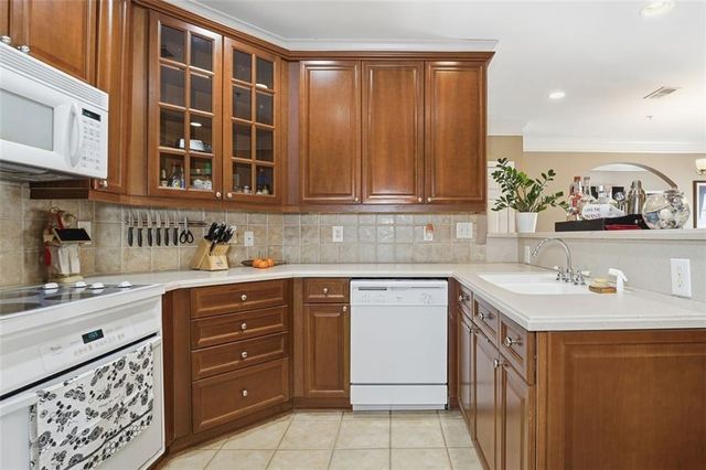 4100 Paces SE Walk 1303, Atlanta, GA 30339