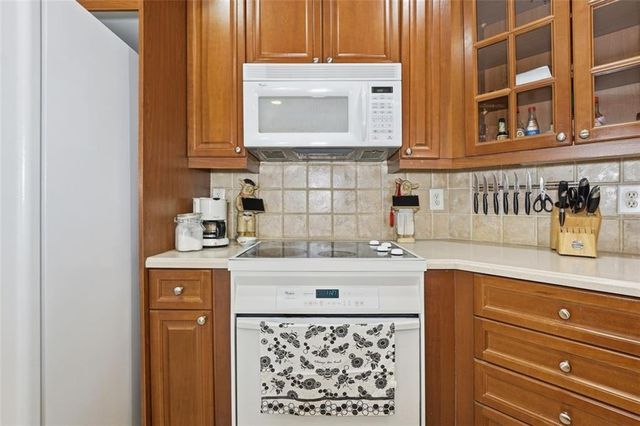 4100 Paces SE Walk 1303, Atlanta, GA 30339