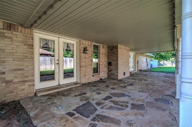 1301 Sylvan Sand, Yukon, OK 73099