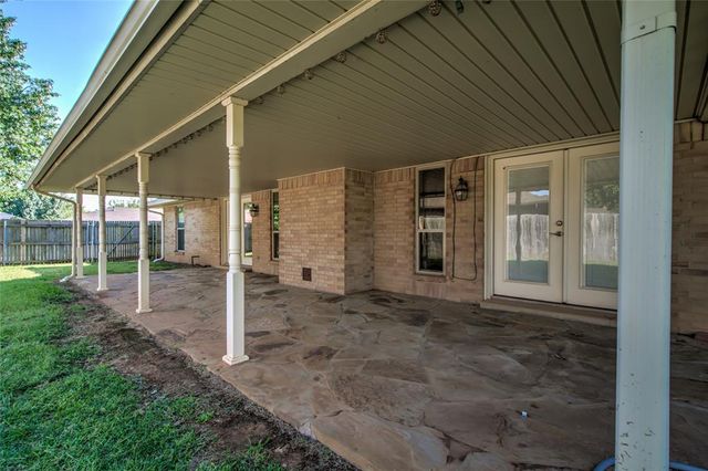 1301 Sylvan Sand, Yukon, OK 73099