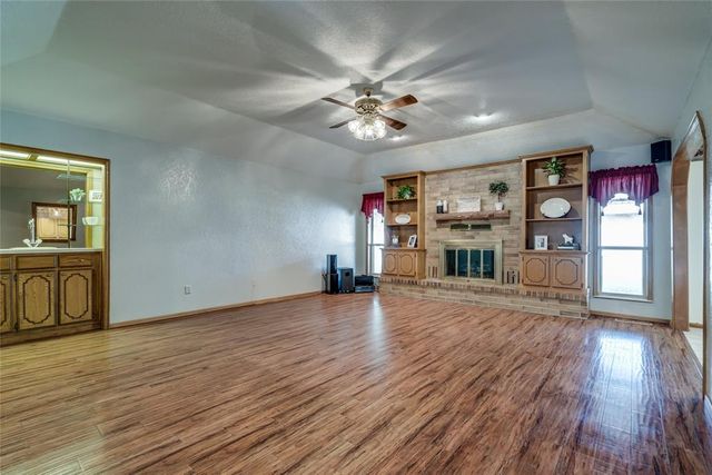 1301 Sylvan Sand, Yukon, OK 73099