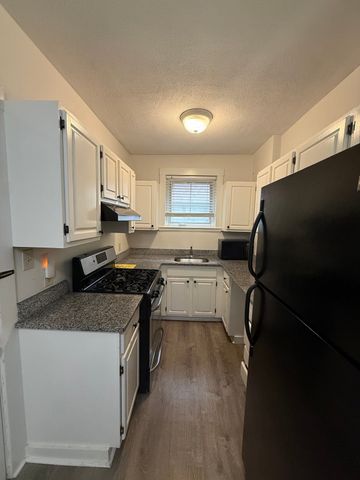 520 High 16, Medford, MA 02155