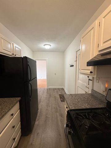 520 High 16, Medford, MA 02155
