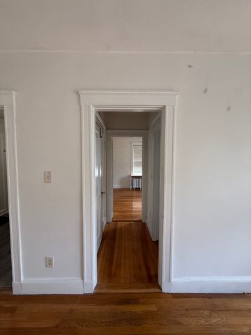 520 High 16, Medford, MA 02155