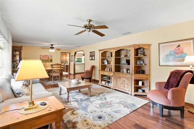 38700 LAKEVIEW DRIVE, Lady Lake, FL 32159