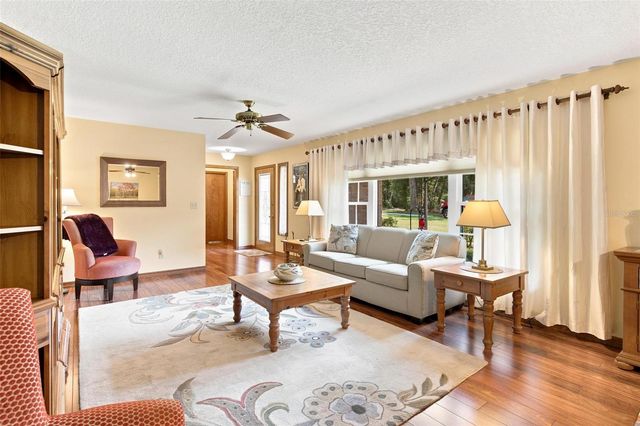 38700 LAKEVIEW DRIVE, Lady Lake, FL 32159