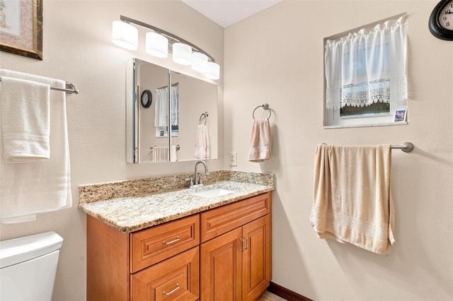38700 LAKEVIEW DRIVE, Lady Lake, FL 32159