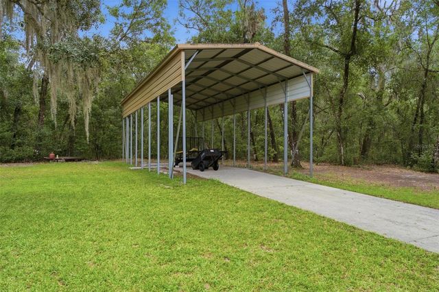 38700 LAKEVIEW DRIVE, Lady Lake, FL 32159