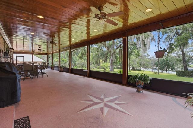 38700 LAKEVIEW DRIVE, Lady Lake, FL 32159