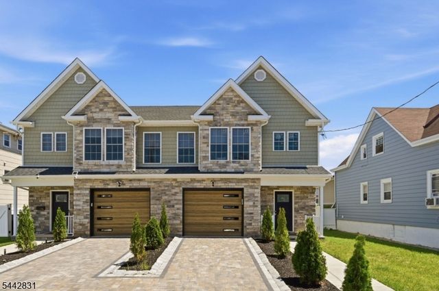 77 Chestnut St B, Lodi Boro, NJ 07644