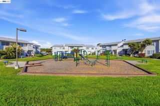 4336 Planet Cir, Union City, CA 94587