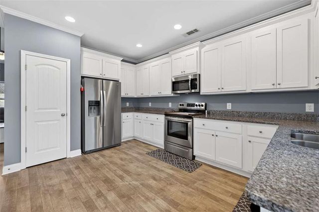 179 Whispering Creek Trail, Hartwell, GA 30643