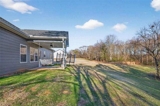 179 Whispering Creek Trail, Hartwell, GA 30643