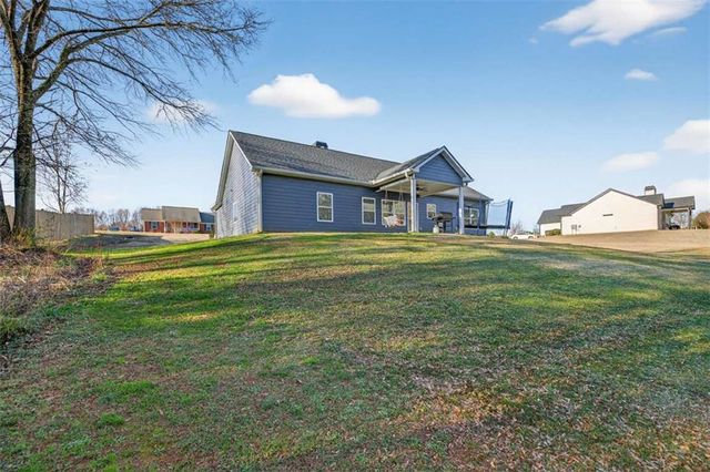 179 Whispering Creek Trail, Hartwell, GA 30643