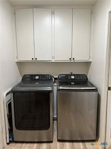 901 N Central, Cameron, TX 76520