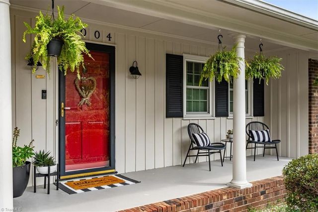 3004 Wellingford Drive, High Point, NC 27265