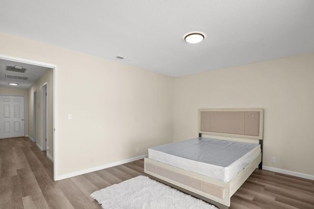 1927 Montauban Court, Stockton, CA 95210
