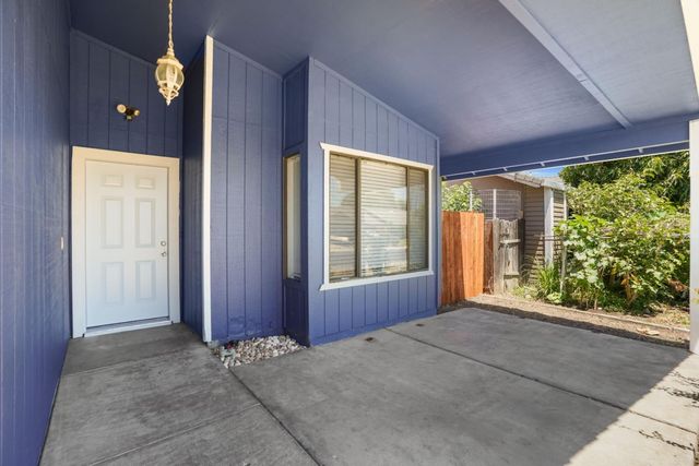 1927 Montauban Court, Stockton, CA 95210