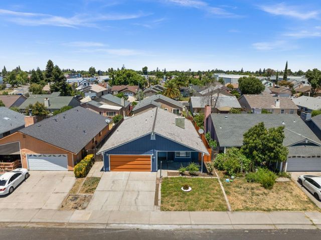 1927 Montauban Court, Stockton, CA 95210