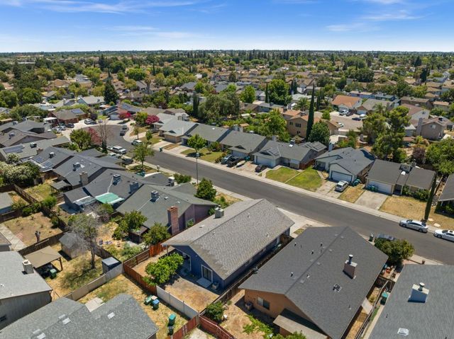 1927 Montauban Court, Stockton, CA 95210